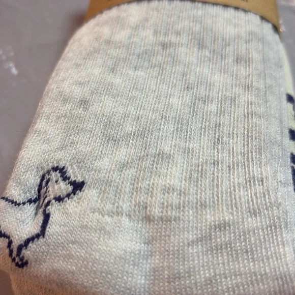 PINK crew socks beige  and  light gray . Two pairs - Picture 4 of 4